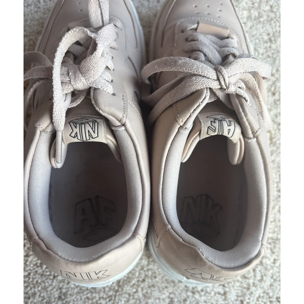 Nike Air Force 1 Pixel Beige White Low Top Leather Women's Sneakers Lace Up 8.5